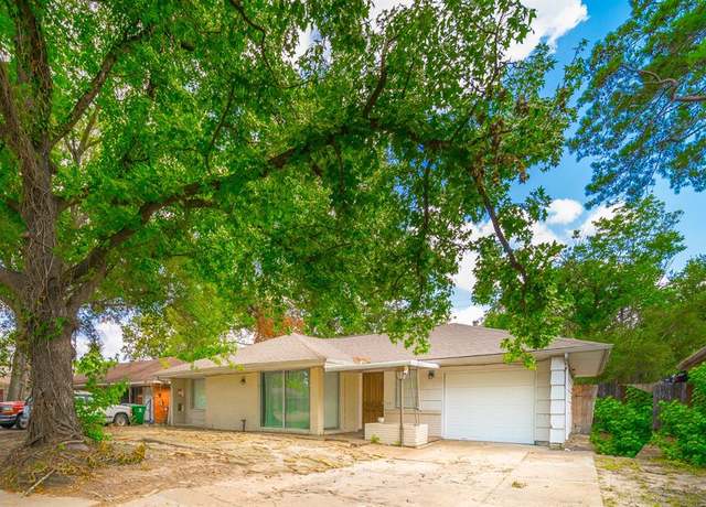 Property at 5229 W 43rd St, Houston, TX 77092, 3 beds, 1.5 baths