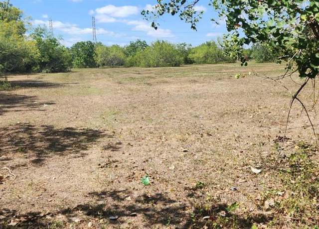 Property at 5200 Pederson St, Houston, TX 77033