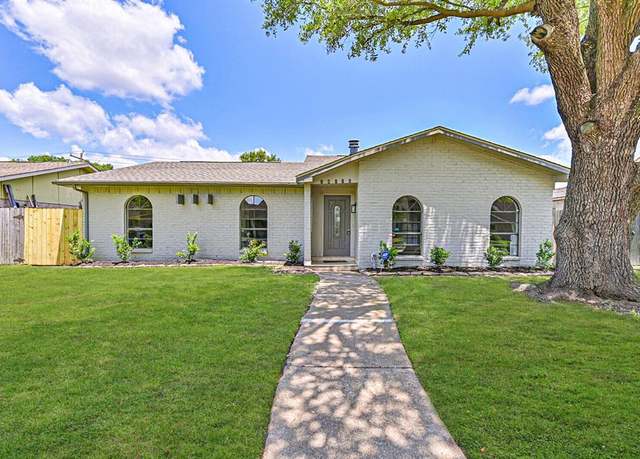 Property at 14115 Lourdes Dr, Houston, TX 77049, 3 beds, 2 baths