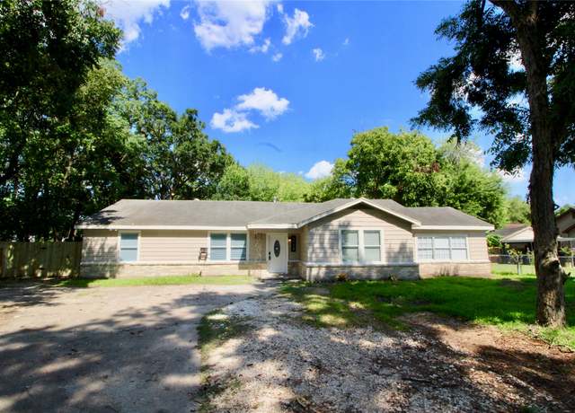 Property at 1709 Miami Rd, Pasadena, TX 77502, 4 beds, 2 baths