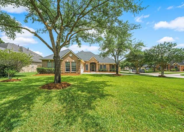 Property at 15331 Springhill Bend Ln, Cypress, TX 77429, 3 beds, 2.5 baths