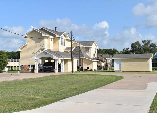 Property at 1657 County Road 291, Sargent, TX 77414, 2 beds, 3 baths