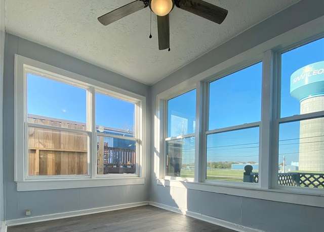 Property at 2371 Broadway St E, San Leon, TX 77539, 3 beds, 1 bath