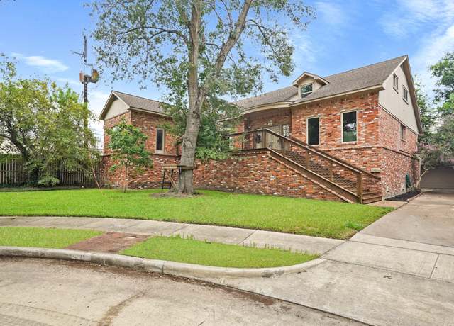 Property at 9703 Oasis Dr, Houston, TX 77096, 6 beds, 4 baths