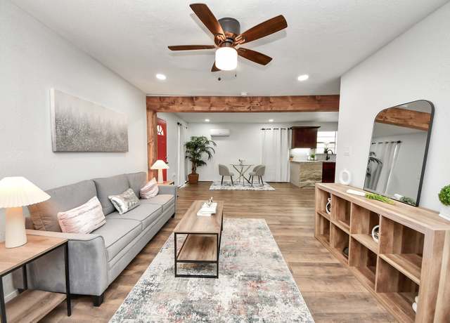 Property at 1247 Common Park Dr, Houston, TX 77009, 2 beds, 1.5 baths