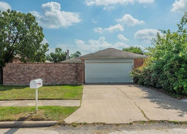 Property at 8815 Brummel Dr, Houston, TX 77099, 3 beds, 2.5 baths