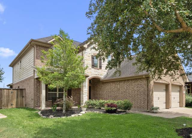Property at 27118 Cottage Stream Ln, Fulshear, TX 77441, 4 beds, 3.5 baths