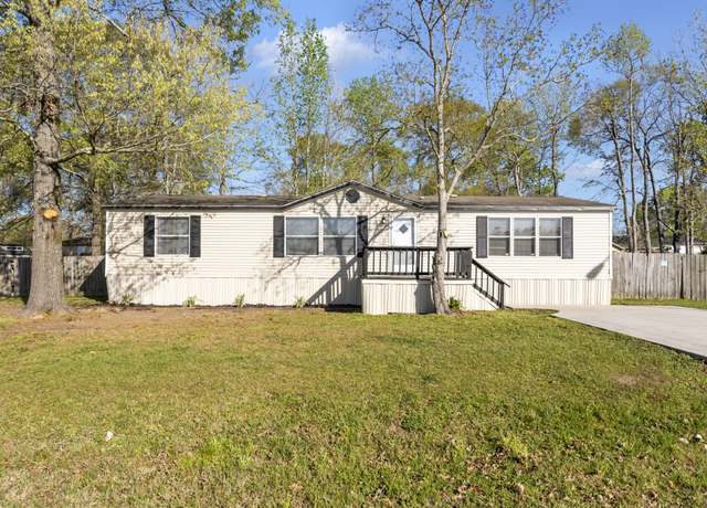 Property at 150 Pegasus Ct, Conroe, TX 77306, 4 beds, 2 baths