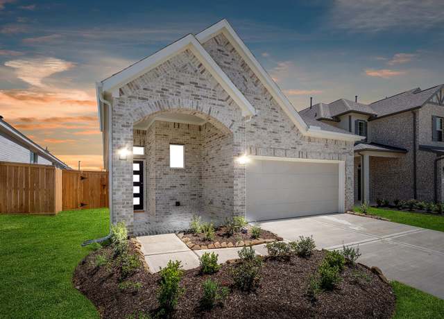 Property at 19269 Hazel Firs Ct, Magnolia, TX 77355, 3 beds, 2 baths