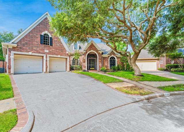 Property at 3106 Royal Lytham Ct, Sugar Land, TX 77479, 3 beds, 2.5 baths