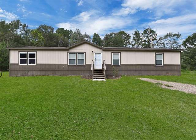 Property at 12626 Highway 105, Cleveland, TX 77327, 4 beds, 2 baths