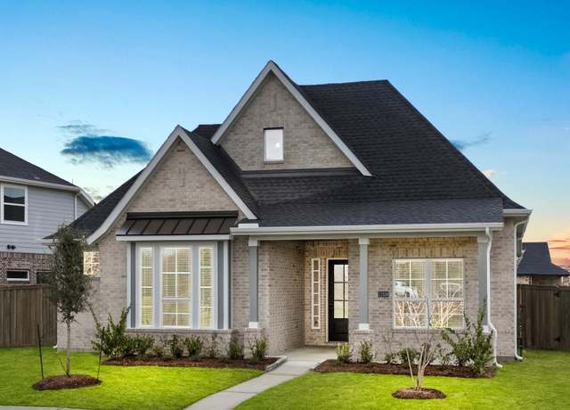 Property at 11810 Salty Bend Dr, Mont Belvieu, TX 77523, 4 beds, 3 baths
