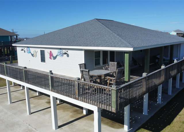 Property at 966 Mary Lynn, Crystal Beach, TX 77650, 3 beds, 2 baths