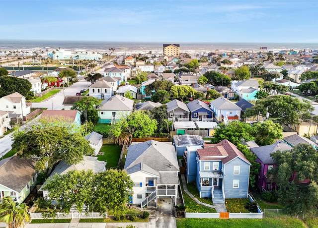 Property at 2809 Bernardo De Galvez Ave, Galveston, TX 77550, 3 beds, 2 baths