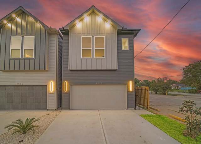 Property at 4527 Davenport St, Houston, TX 77051, 3 beds, 2.5 baths