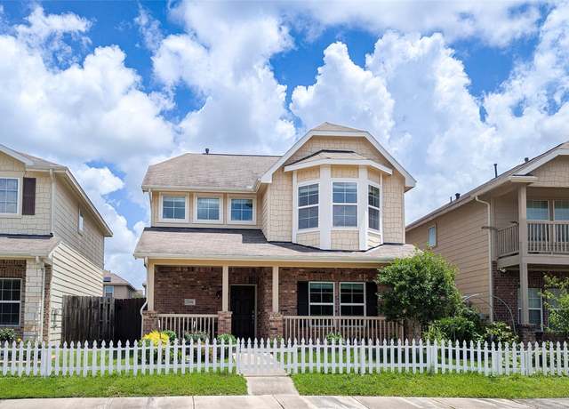 Property at 7206 Sunburst Meadow Dr, Houston, TX 77083, 4 beds, 2.5 baths