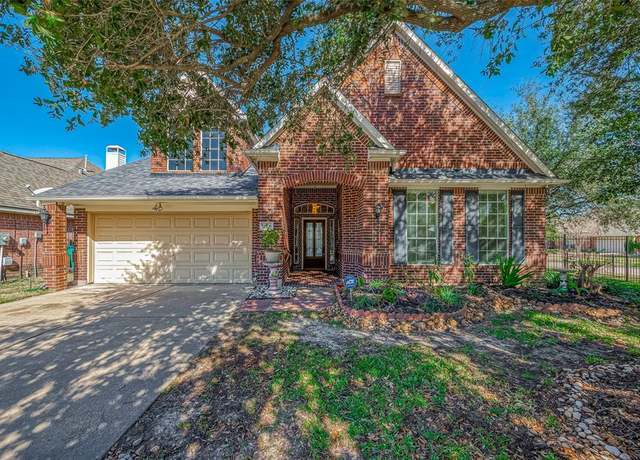 Property at 11806 Miramar Shores Dr, Houston, TX 77065, 4 beds, 3 baths