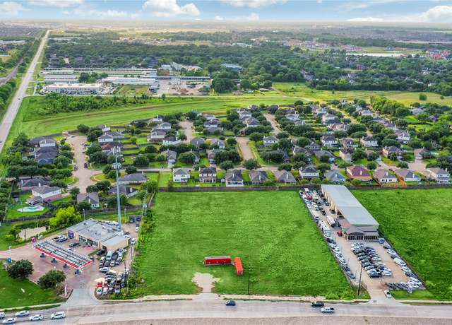 Property at 108 Crabb River Rd, Richmond, TX 77469