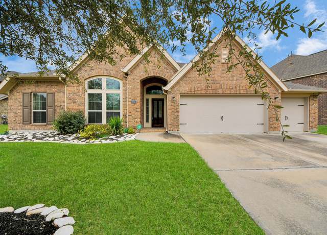 Property at 3018 Sunrise Run Ln, Pearland, TX 77584, 4 beds, 3.5 baths