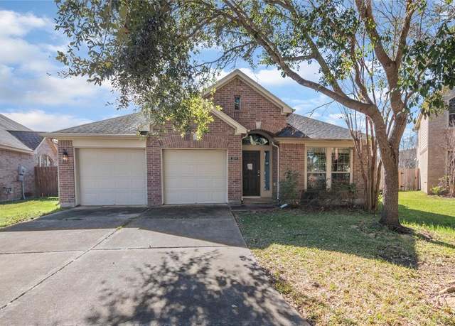Property at 2819 Everhart Terrace Dr, Fresno, TX 77545, 4 beds, 2 baths