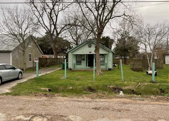 Property at 624 Rosedale St, La Marque, TX 77568, 3 beds, 1 bath