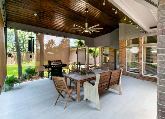Property at 2902 Sycamore Tree Ct, Houston, TX 77345, 3 beds, 2.5 baths