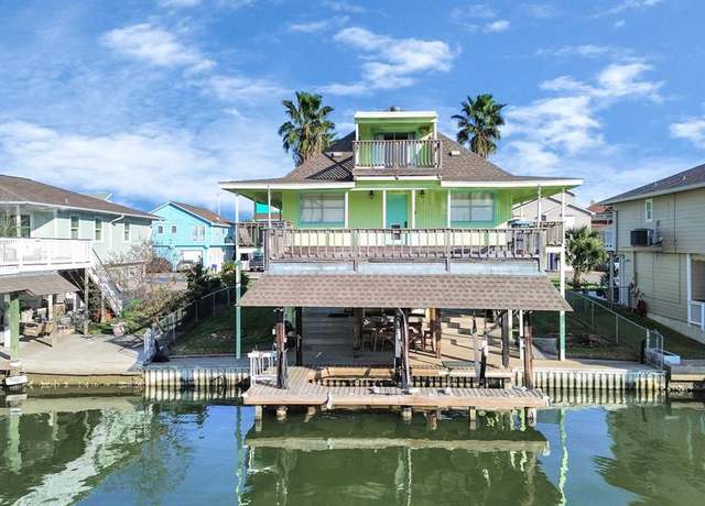 Property at 205 Bora Bora Dr, Tiki Island, TX 77554, 3 beds, 2 baths