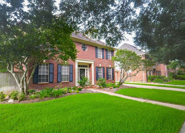 Property at 4454 Balboa Dr, Sugar Land, TX 77479, 4 beds, 2.5 baths