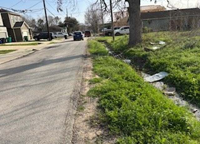 Property at 6729 Knox St, Houston, TX 77091