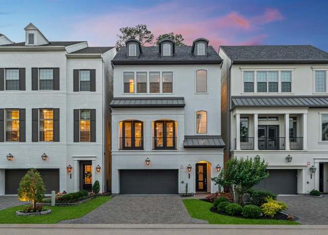 Property at 8 Vue Cove Dr, The Woodlands, TX 77380, 3 beds, 3.5 baths