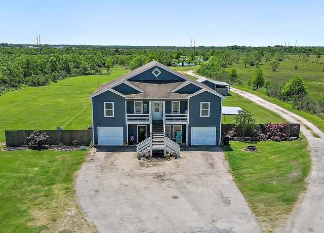 Property at 13659 Todd Rd, Winnie, TX 77665, 4 beds, 3.5 baths