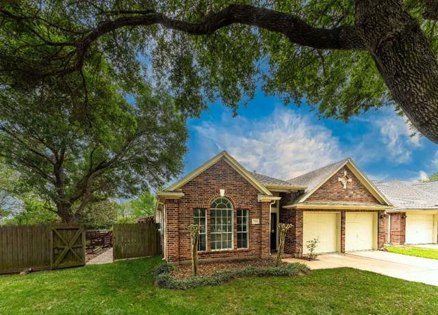 Property at 7211 Cambridge Cove Cir, Missouri City, TX 77459, 4 beds, 2 baths