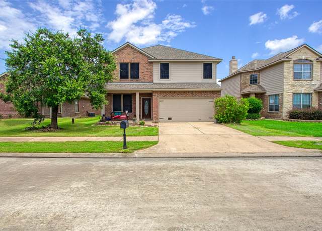 Property at 10611 Evergreen St, Baytown, TX 77523, 4 beds, 2.5 baths