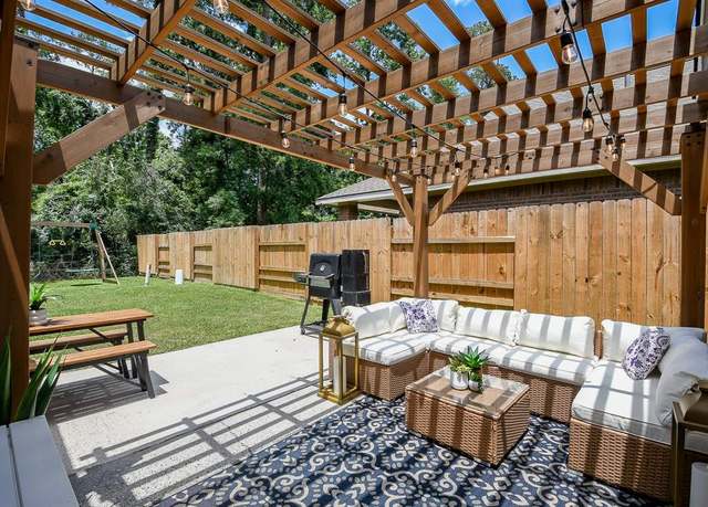 Property at 2707 Fern Lacy Dr, Spring, TX 77388, 3 beds, 2 baths