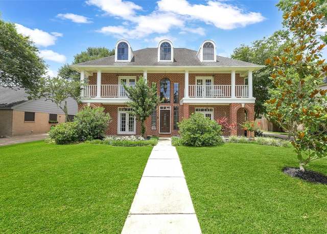 Property at 19815 Atascocita Pines Dr, Humble, TX 77346, 4 beds, 2.5 baths