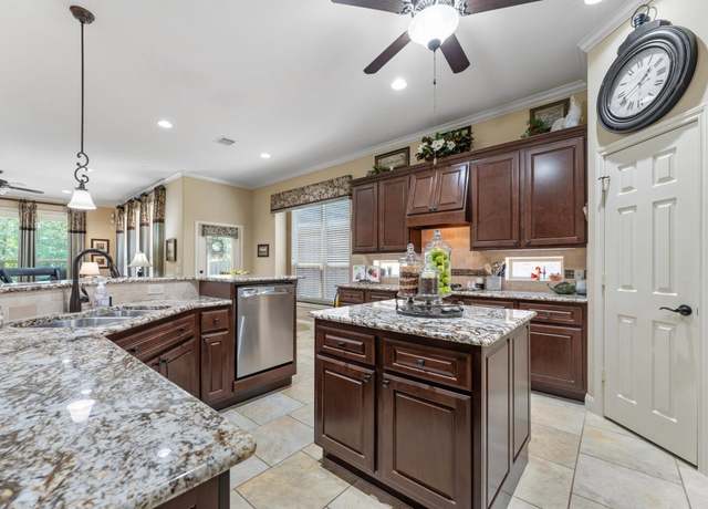 Property at 19835 Driver Forest Dr, Porter, TX 77365, 3 beds, 2 baths