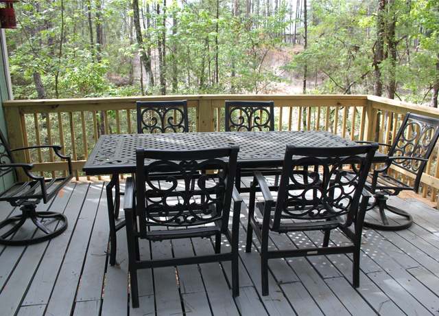 Property at 465 Creek Dr, Onalaska, TX 77360, 3 beds, 2 baths