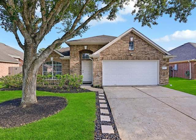 Property at 4506 Brazos Bend Dr, Pearland, TX 77584, 3 beds, 2 baths