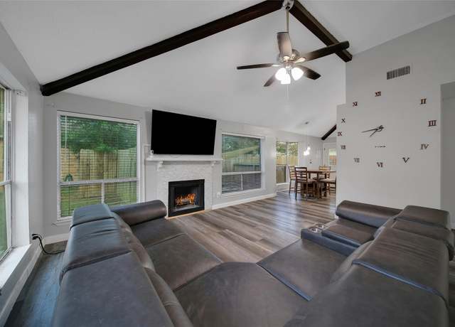 Property at 10023 Ash Fork Dr, Houston, TX 77064, 3 beds, 2 baths