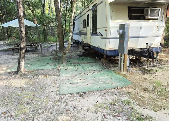 Property at 177 Deane Dr, Livingston, TX 77351
