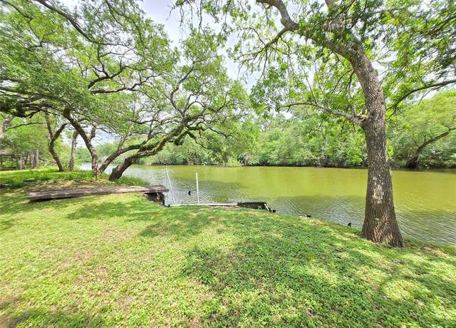 Property at 43-45 Catamaran Cir, Blessing, TX 77419