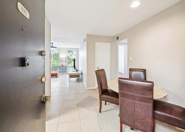 Property at 4631 Wild Indigo St #571, Houston, TX 77027, 1 bed, 1 bath