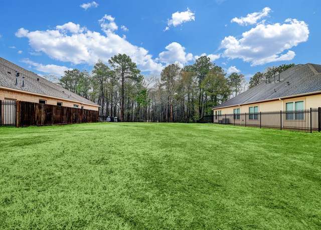 Property at 2926 S Cotswold Manor Dr, Kingwood, TX 77339