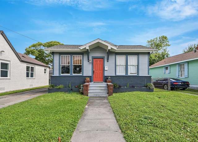 Property at 4307 Avenue Q 1/2, Galveston, TX 77550, 2 beds, 1 bath