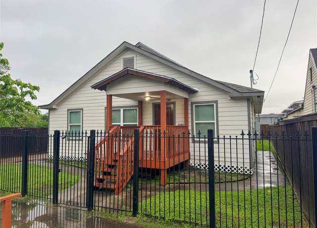 Property at 3060 Noble St, Houston, TX 77026, 3 beds, 2 baths