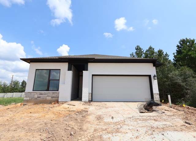 Property at 2111 Standley Ct, Montgomery, TX 77316, 4 beds, 3 baths