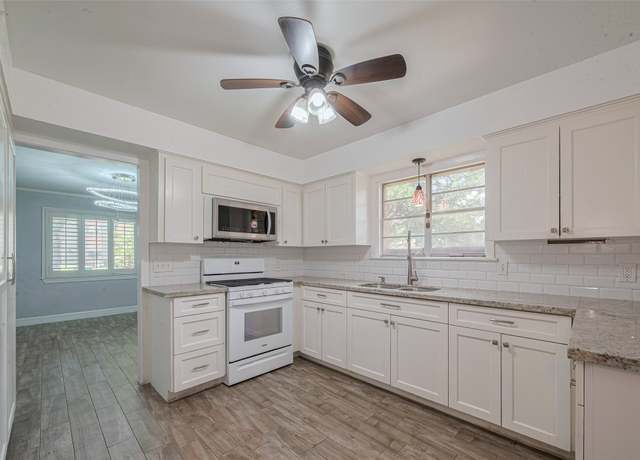 Property at 224 Garfield Ave, Pasadena, TX 77506, 3 beds, 2 baths