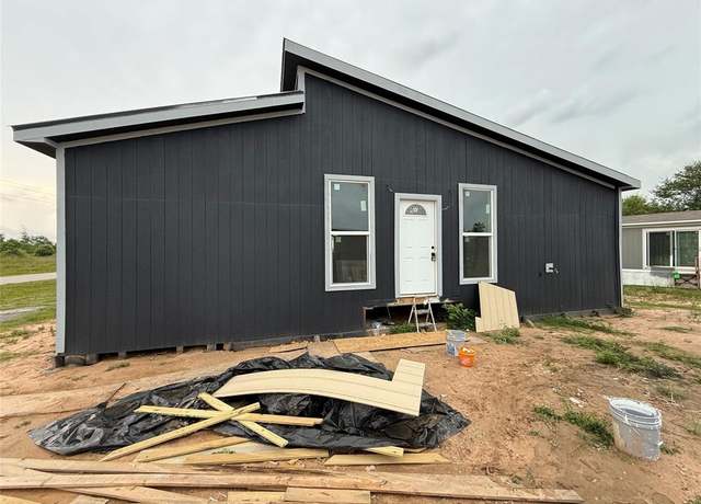 Property at 1280 Road 5740, Cleveland, TX 77327, 3 beds, 2 baths