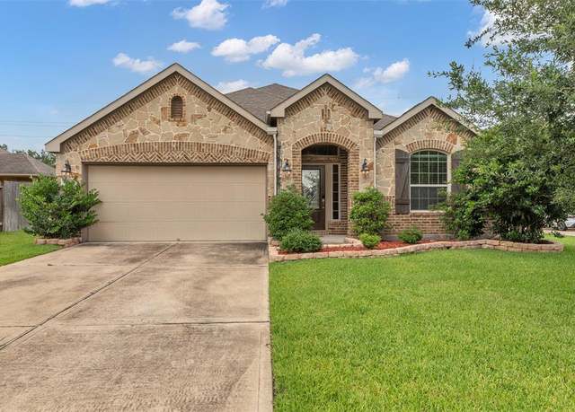 Property at 3902 Raintree Village Dr, Katy, TX 77449, 3 beds, 2 baths