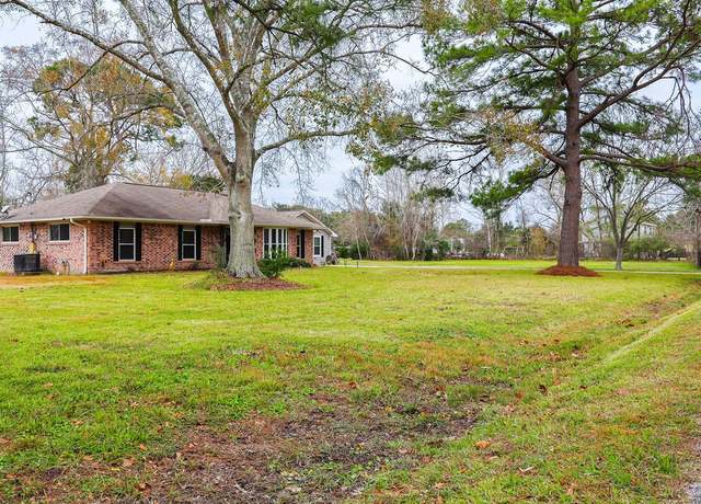 Property at 5726 Avenue O, Santa Fe, TX 77510, 4 beds, 3 baths
